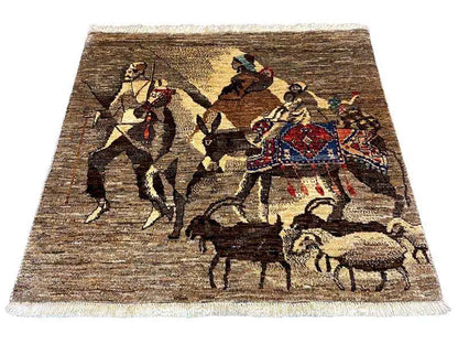 Qashqai exclusive rug with animal motifs, beige-brown base color, and colorful details