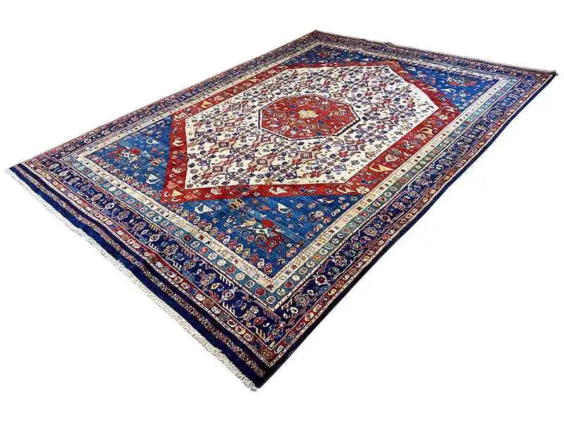 Oriental rug, turned: blue-red-white medallion with an ornate border