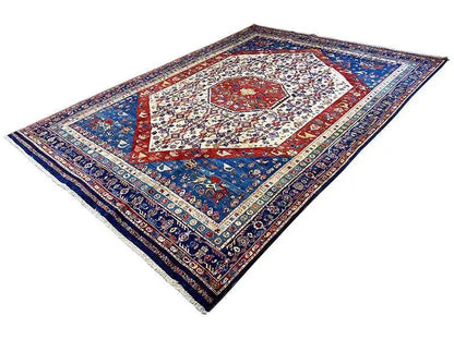Oriental rug, turned: blue-red-white medallion with an ornate border