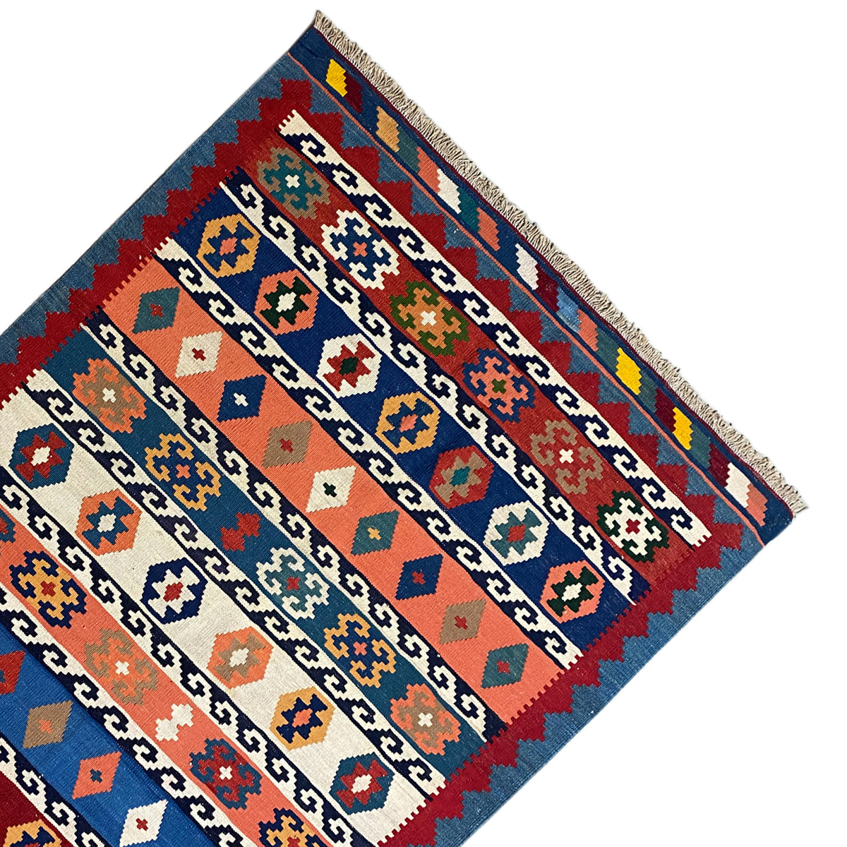 Qashqai-style kilim, 200x145 cm, corner with a border and colorful motifs