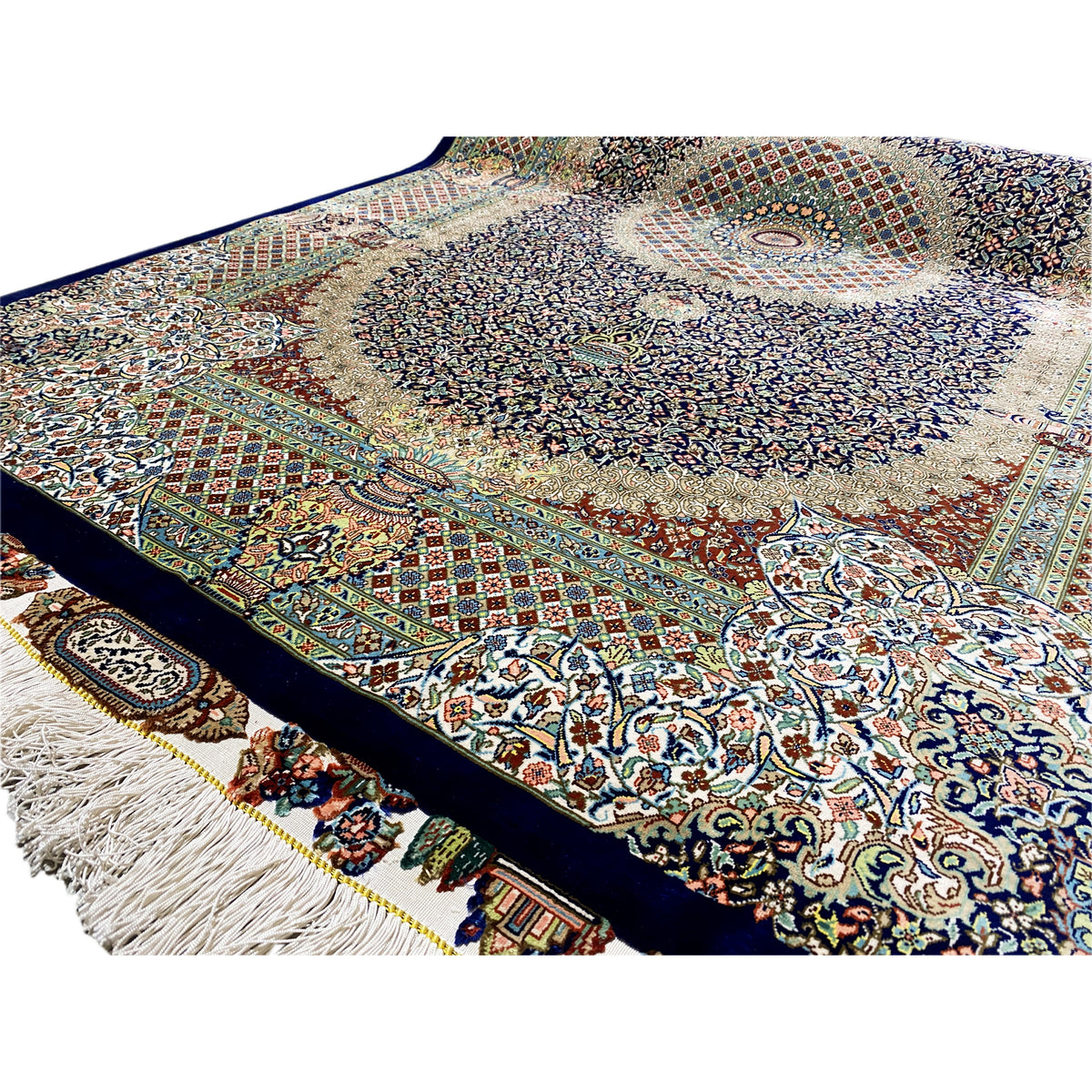 Ghom rug 156x102 cm with an oriental pattern, multicolored, dark blue border