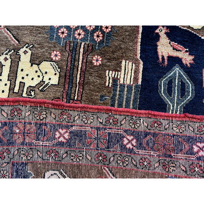 Close-up of the middle section: carpet pattern with decorative elements in blue, brown, and red