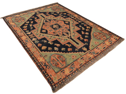 Teppich mit zentralem Medaillon und Ornamenten in Orange, Blaugrün und Schwarz, rechteckig