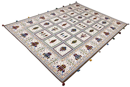 Soumakh rug 240x176 cm, viewed from above at an angle, centered pattern with a colorful border