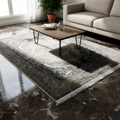 Rectangular rug 170x240 cm with vintage ornaments in silver and beige