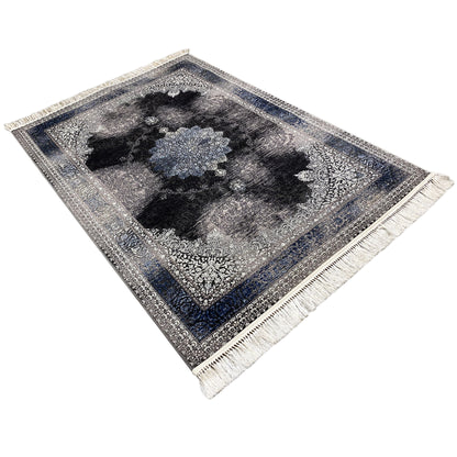 Oriental rug 160x230 with a blue-and-black patterned medallion and fringes