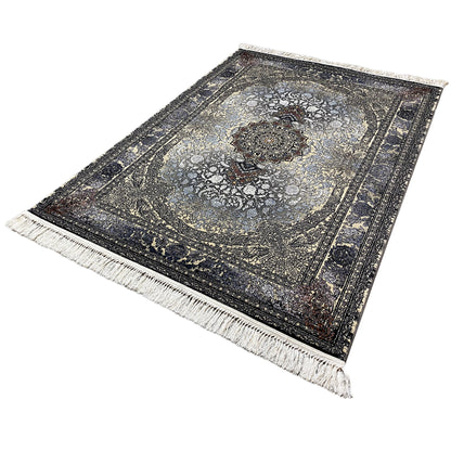 Persian rug 160x230 with vintage ornaments, dark border, and white tassels at the corner.