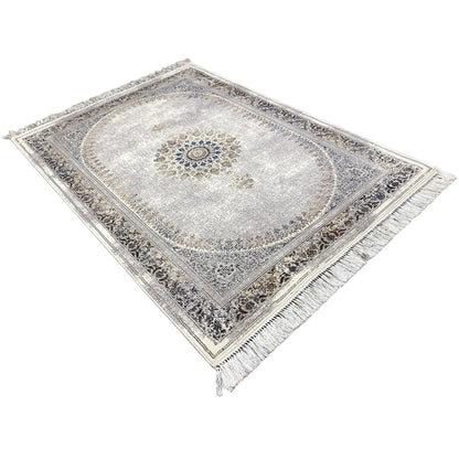 Rug 160×230 cm, silver-gray, with a medallion in the center and a decorative border