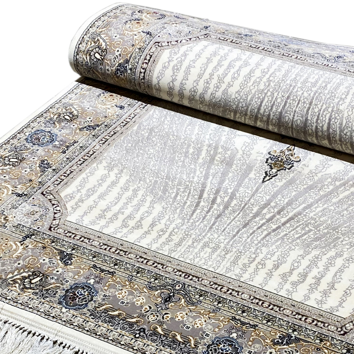 Elara rug 160x230 unrolled: pile with a delicate pattern, border, and tassels