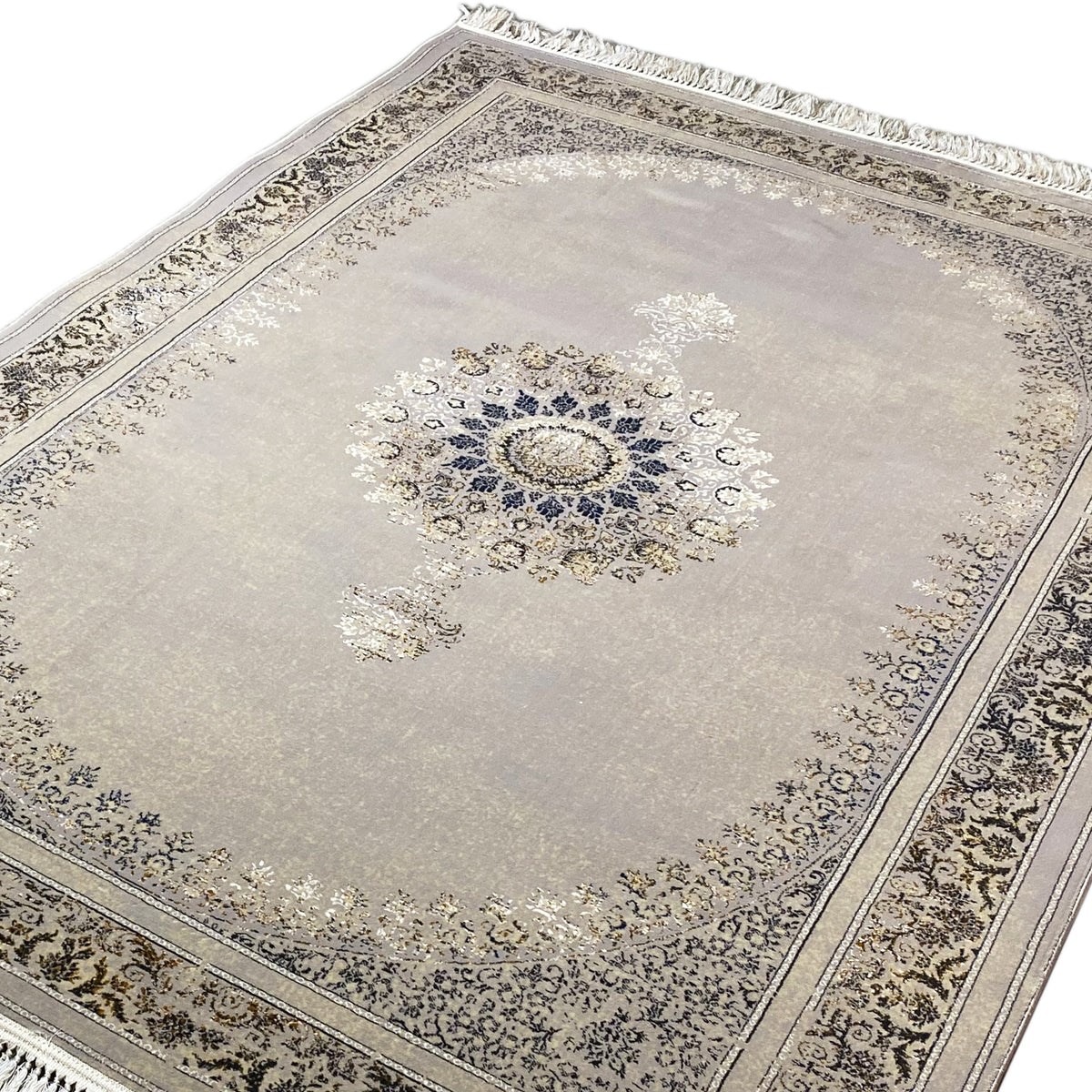 Wiesner rug 160x230 cm close-up: blue medallion, gold embellishments, surrounding border