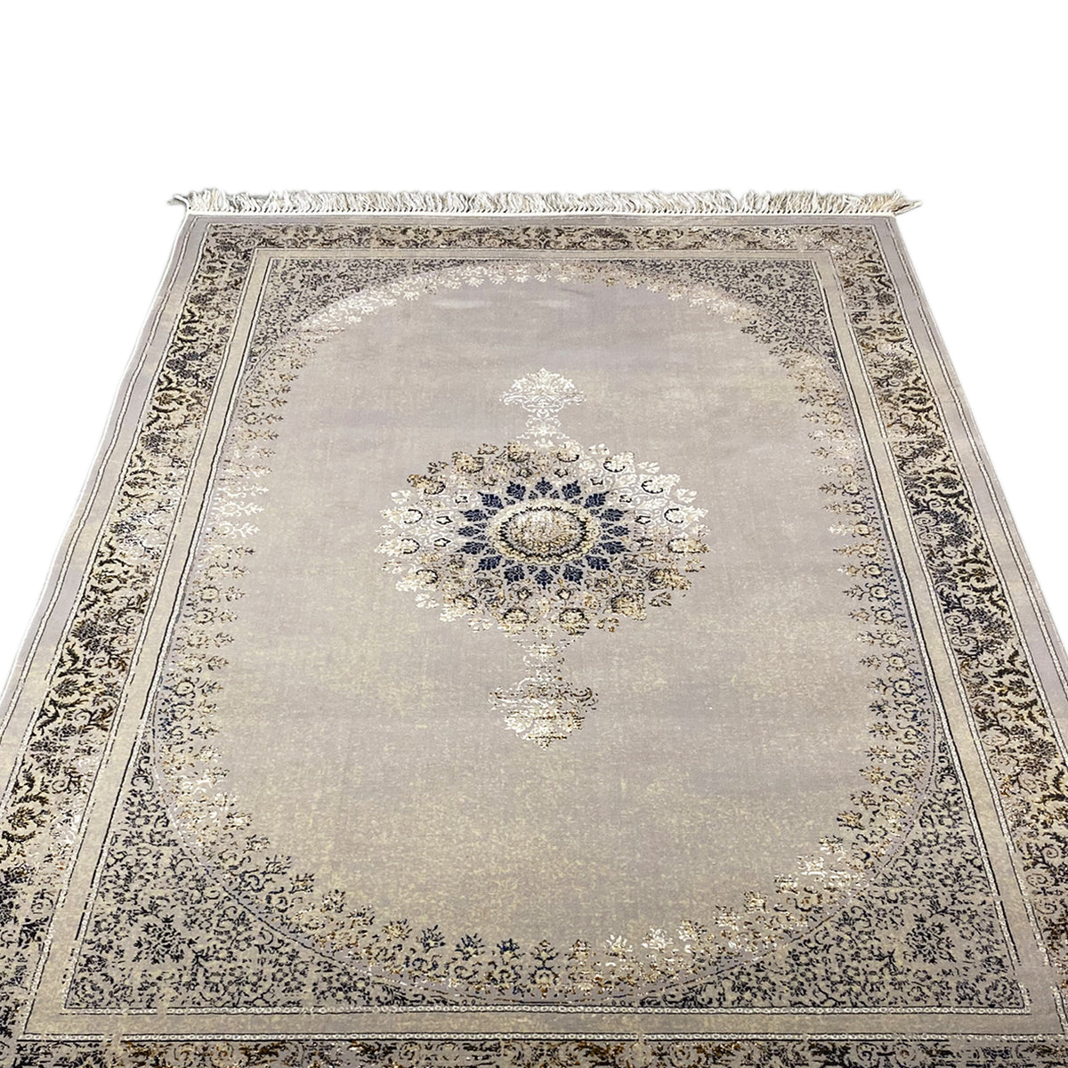 Woven rug 160x230 cm, light gray, with a central medallion, ornamental border, and fringes