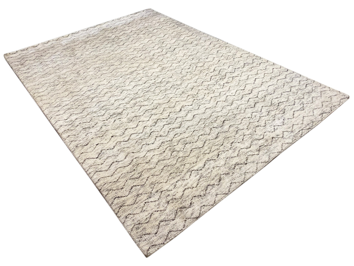 Rectangular Berber rug, light beige with zigzag waves and gray lines