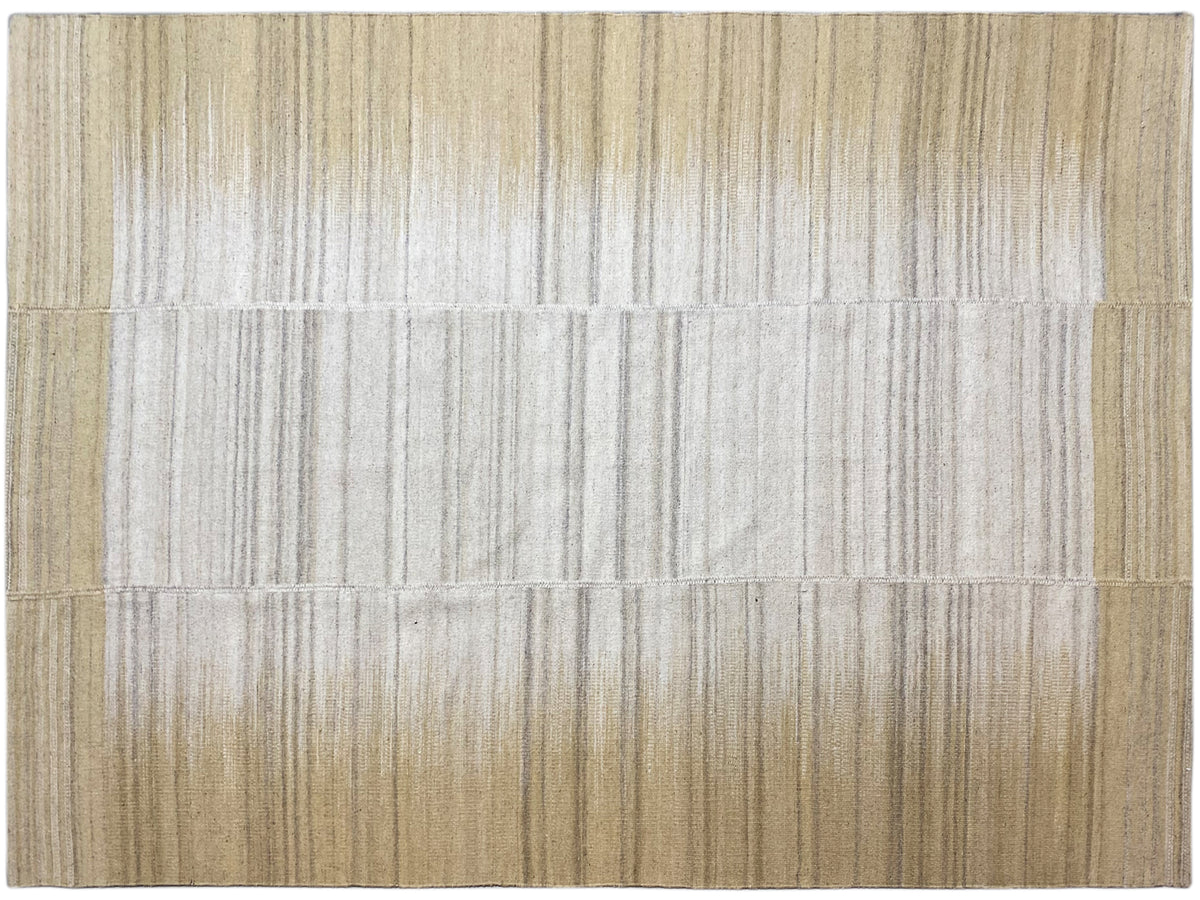 Kelim-Teppich 170x240 cm mit gestreiften Feldern in Beige und Hellgrau