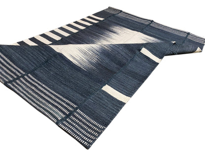 Kilim rug 150x100 cm, dark blue with a light central stripe and striped sections