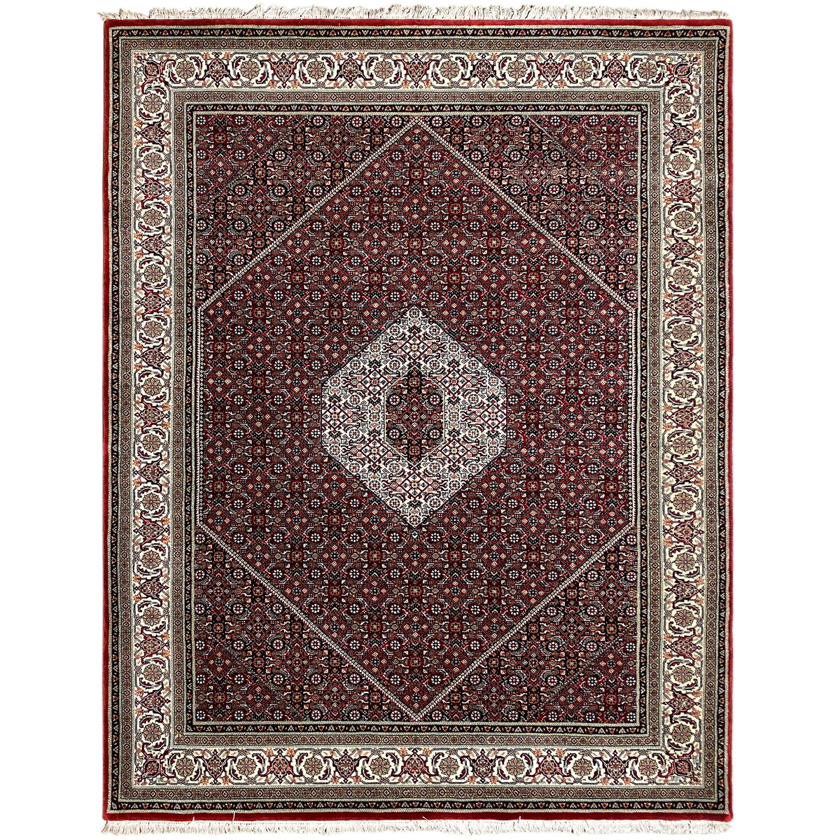 Bidjar rug (241x175 cm) lying flat: reddish-brown diamond pattern with cream border