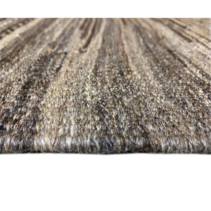 Close-up of the pile area with brown-beige structures and a dense texture at the edge