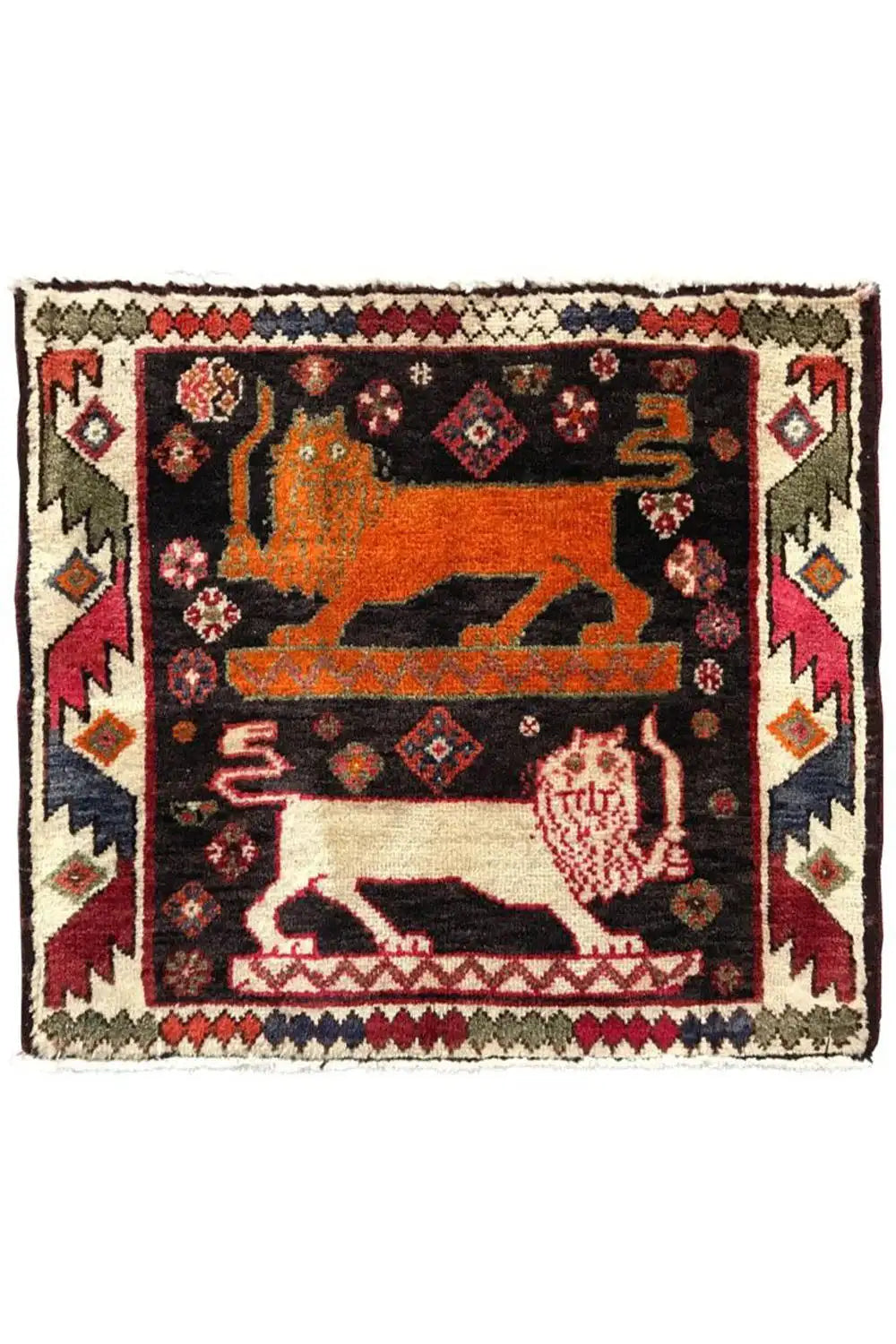 Poschti Qashqai carpet with a central animal motif, contrasting decorative border, and fringes