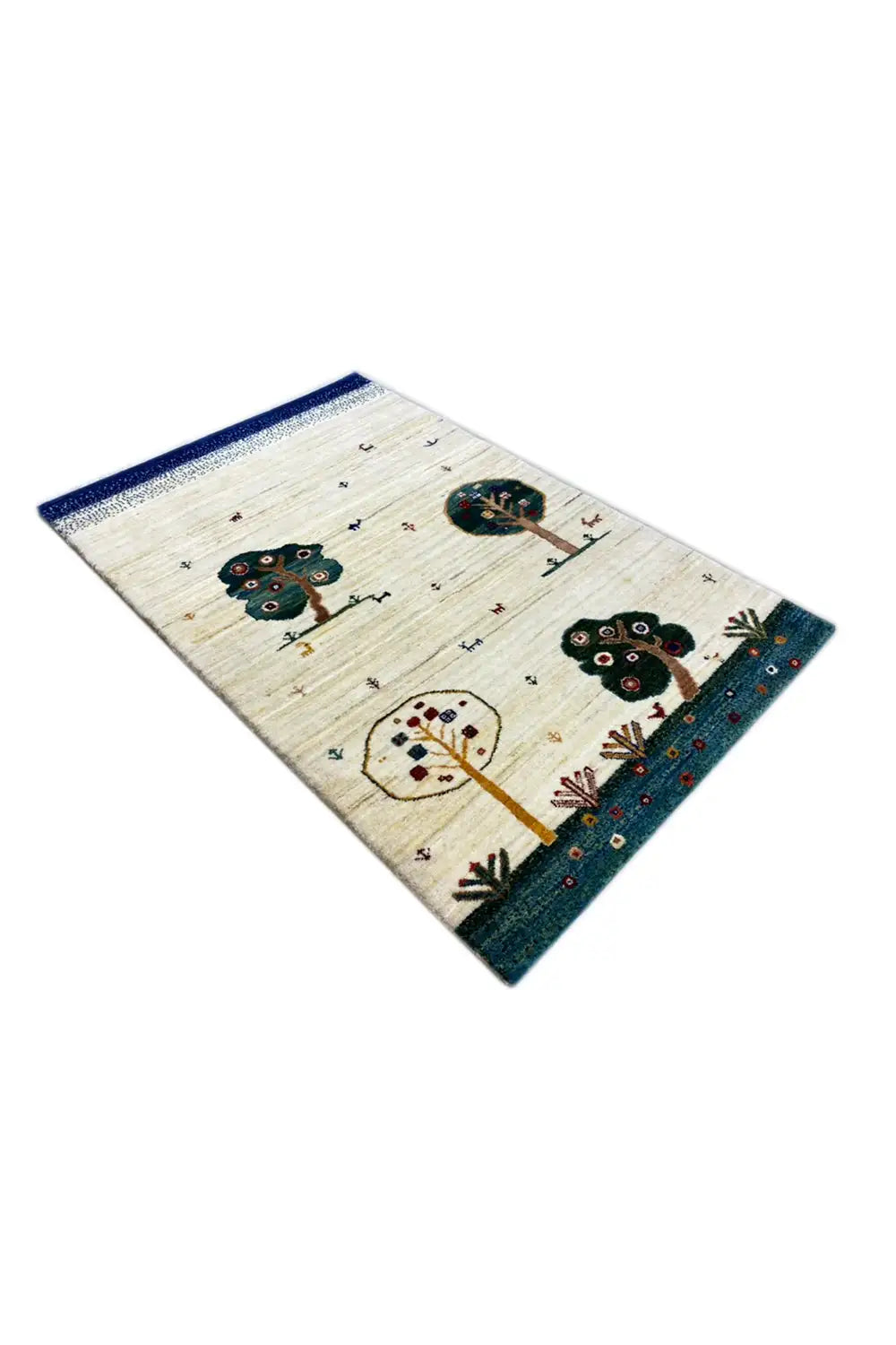 Carpet, diagonal view: light beige background with tree and circle ornaments, dark blue border