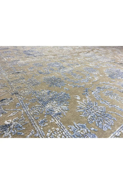 Designer rug with an ornamental pattern, cream/beige base and blue-gray accents