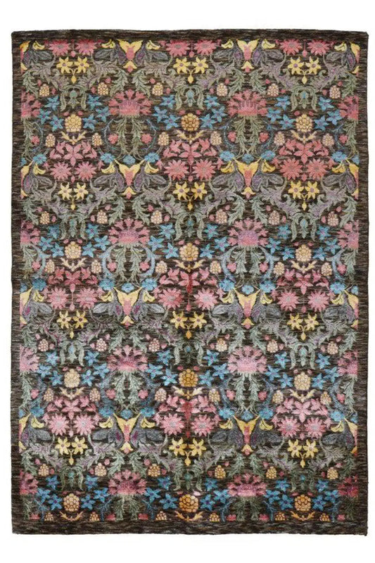 Designer rug 3390: large-scale vintage pattern of flowers, tendrils, and ornaments