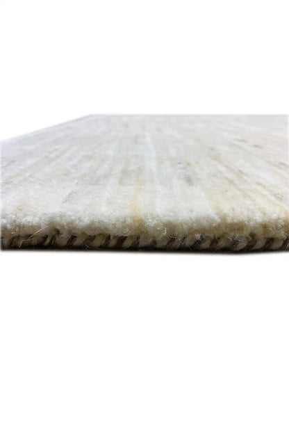 Gabbeh rug 141x75 cm, close-up of edge with dense pile and bound backing