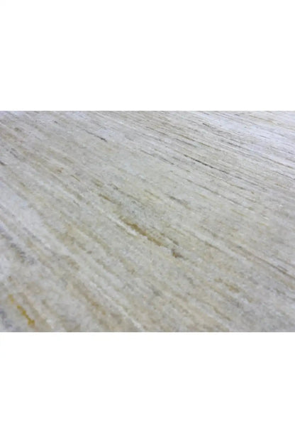 Gabbeh rug 141x75 cm, close-up of the pile structure with a light, mixed thread tone