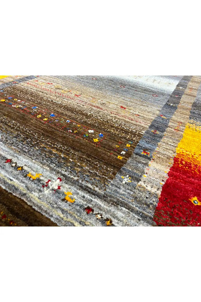 Rug (160x99 cm) pattern detail with colorful dots in gray and yellow zones