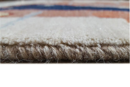 Oriental rug 150x100 cm with short fringe along the edge, beige pile
