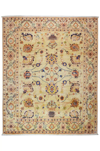 Rectangular Sultan Abad Exclusive rug with animal and floral motifs, cream & multicolored