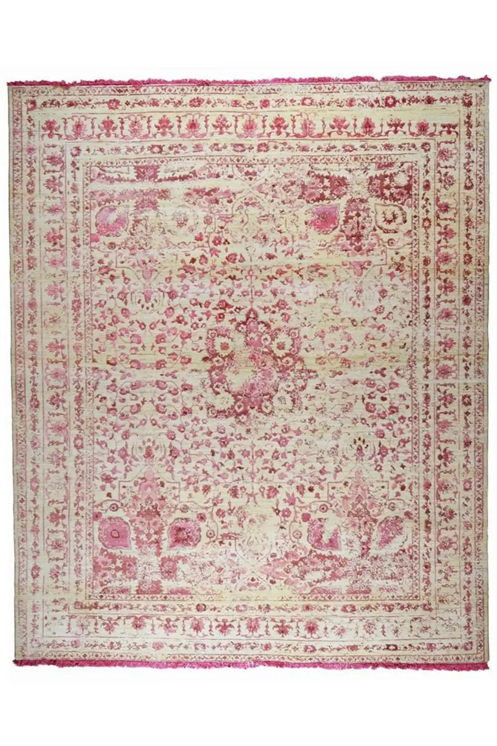 Rug with a floral vintage border, cream with pink tones, uniform overall pattern