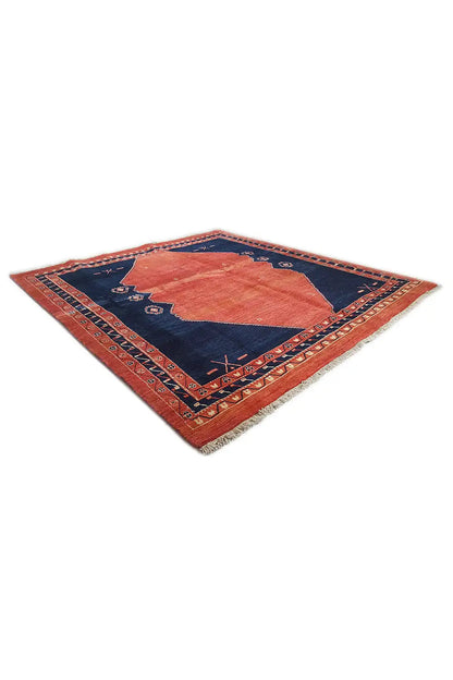 Yalameh rug 210x199 cm, diagonal view, blue pattern with red medallion