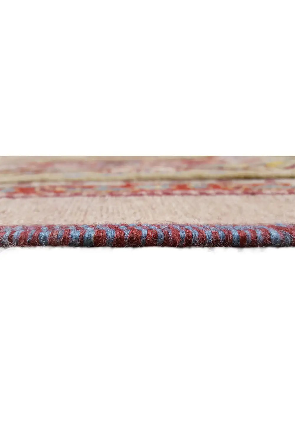 Soumakh rug: close-up of the bound edge and fringed selvage