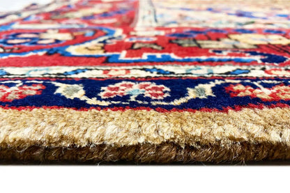 Hamadan rug border with fringes and a multicolored pattern; beige pile at the edge
