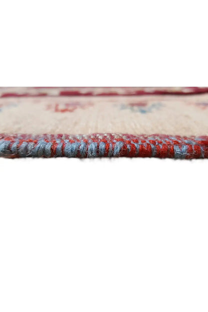 Soumakh rug: fringed and edge finishing with multicolored decorative yarn