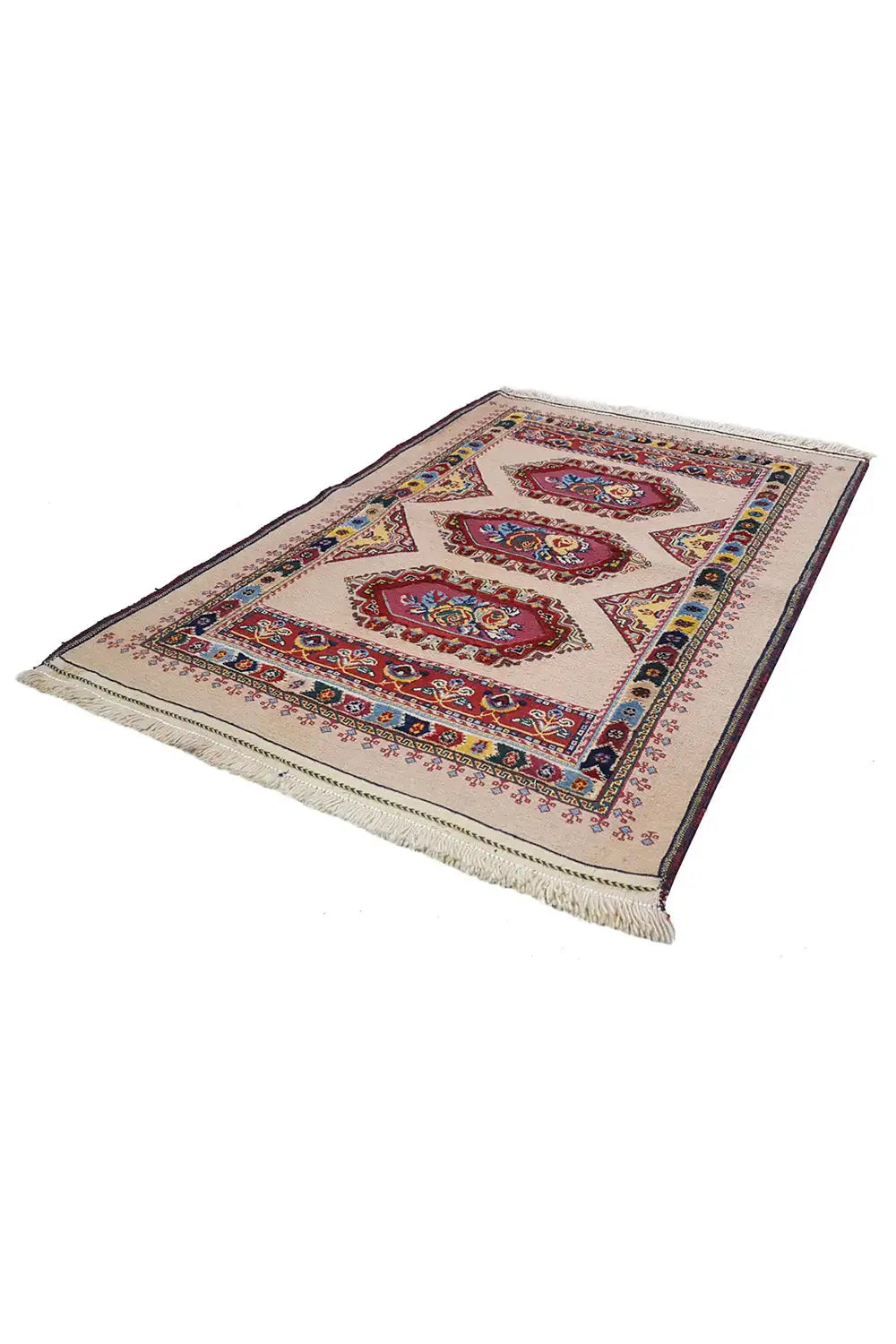 Soumak rug (120x81 cm) with a multicolored pattern and fringes, laid flat