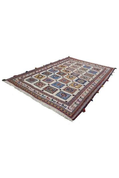 Soumakh rug (141x99 cm) with a geometric tiled pattern in blue, red and beige