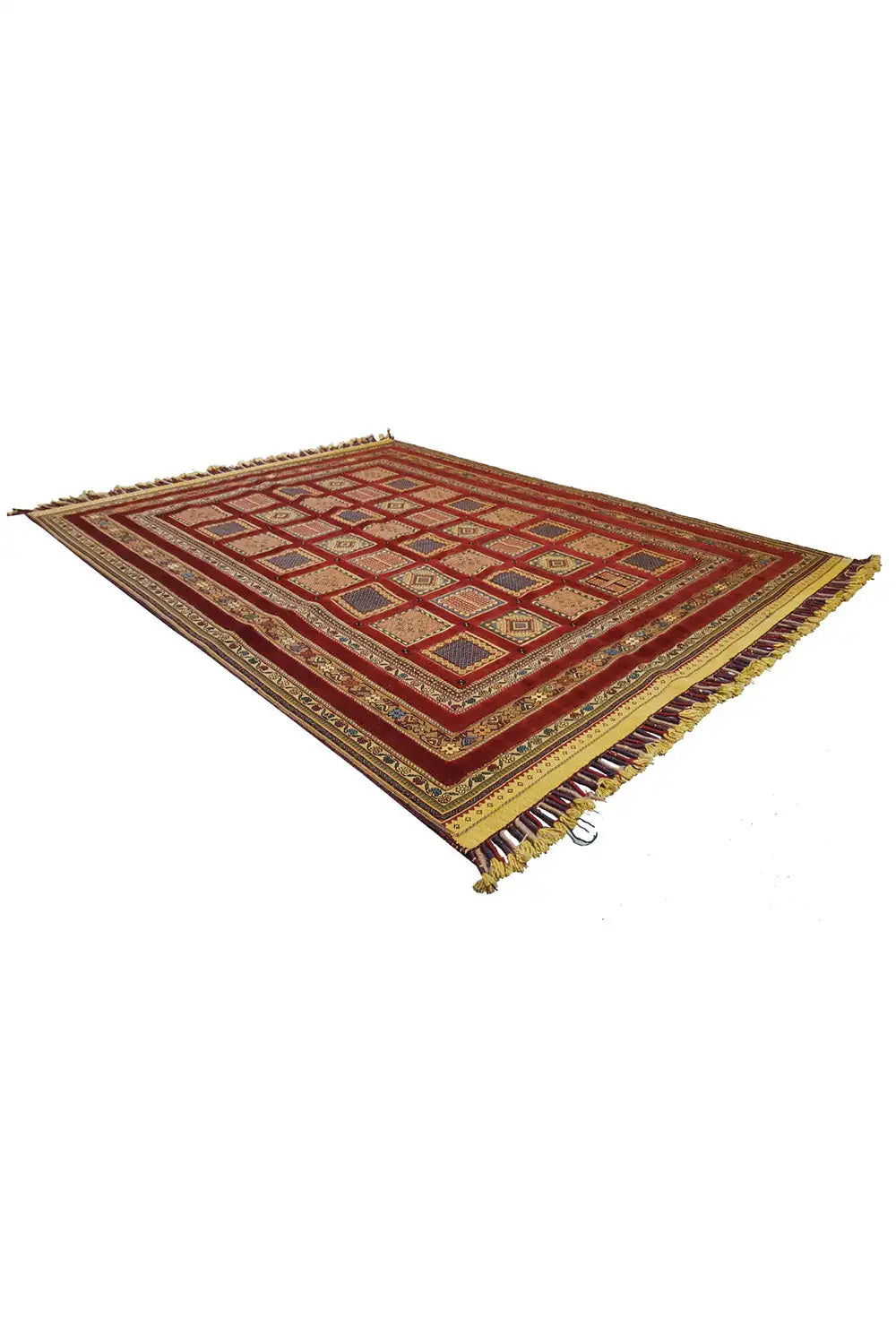Rug with a geometric diamond pattern, reddish brown, border, fringes along the edge