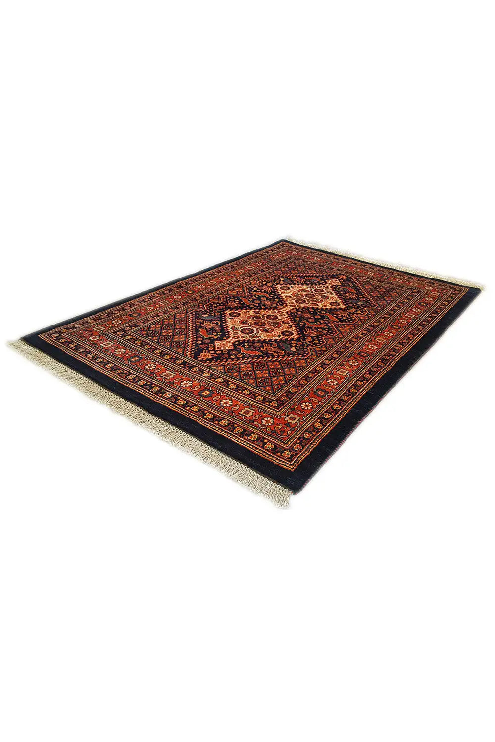 Qashqai exclusive rug (139x103 cm) with dark red and border pattern