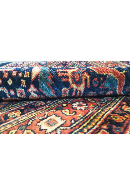 Qashqai Exclusive Rug: Vividly Colored Detailed Pattern in Blue, Red, and Beige