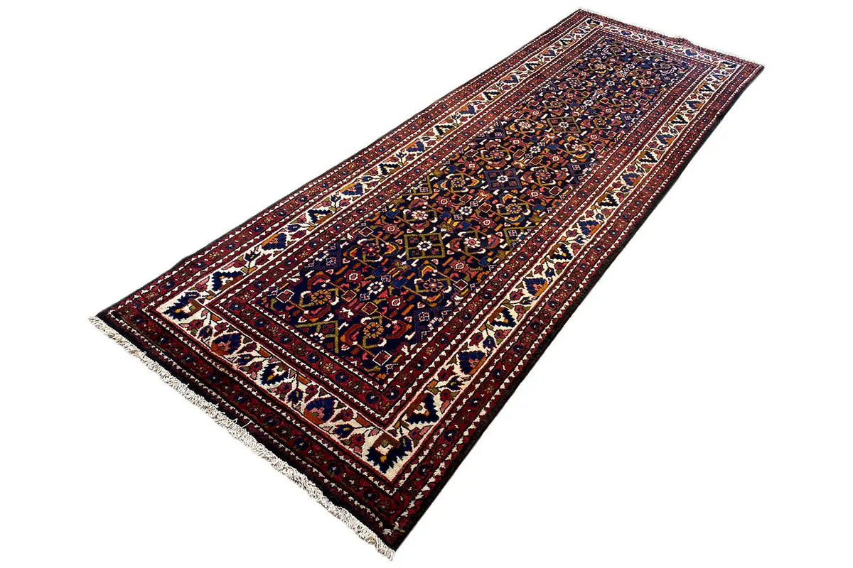 Hamadan runner, 325x110 cm, narrow border with an ornamental stripe motif