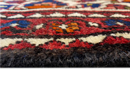 Hamadan runner, 325x110 cm, close-up with fringes and multicolored woven pattern
