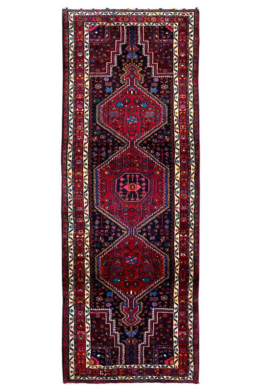 Hamadan runner with oriental pattern, dark blue/red, borders