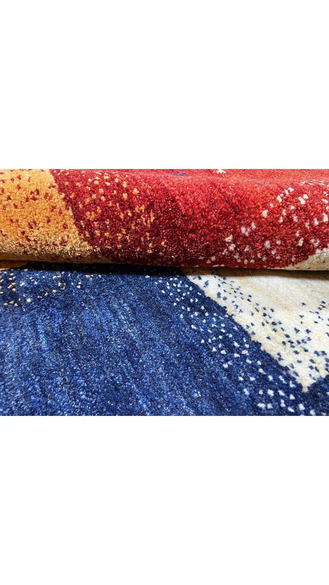 Gabbeh rug 202x151 cm: border with a red and blue geometric pattern