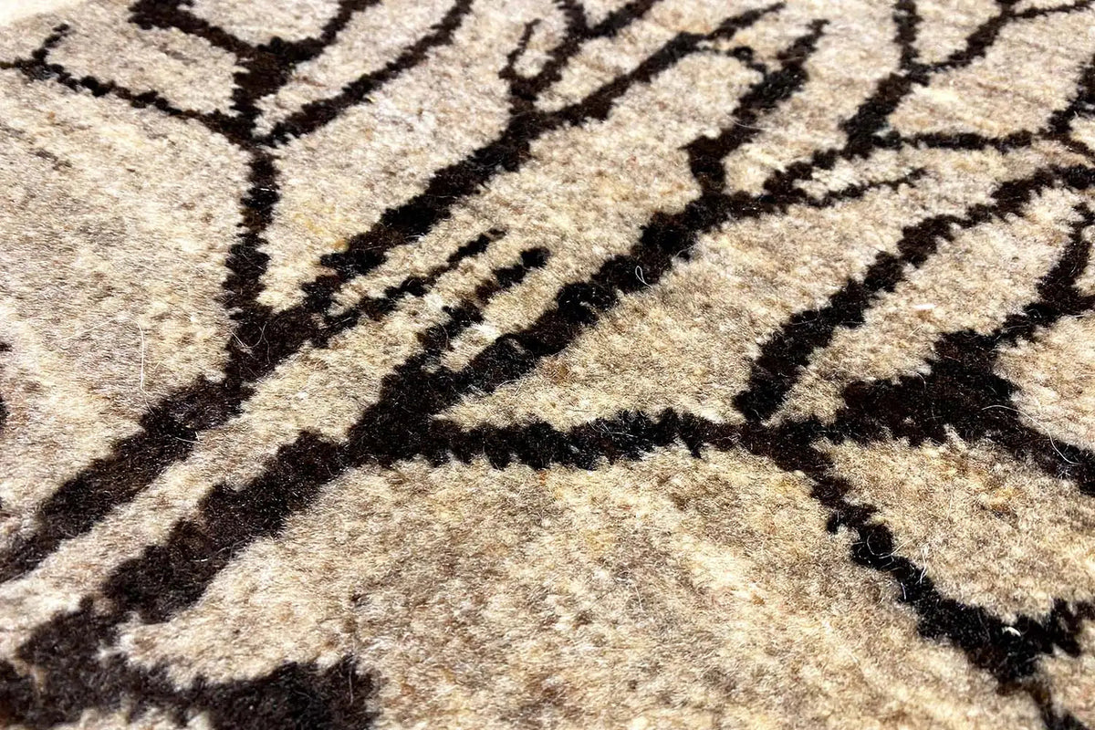 Gabbeh rug with tree motif, close-up: beige pile, black lines