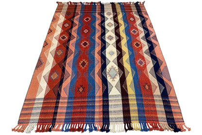 Jajim exclusive rug with diamond and stripe pattern and fringes