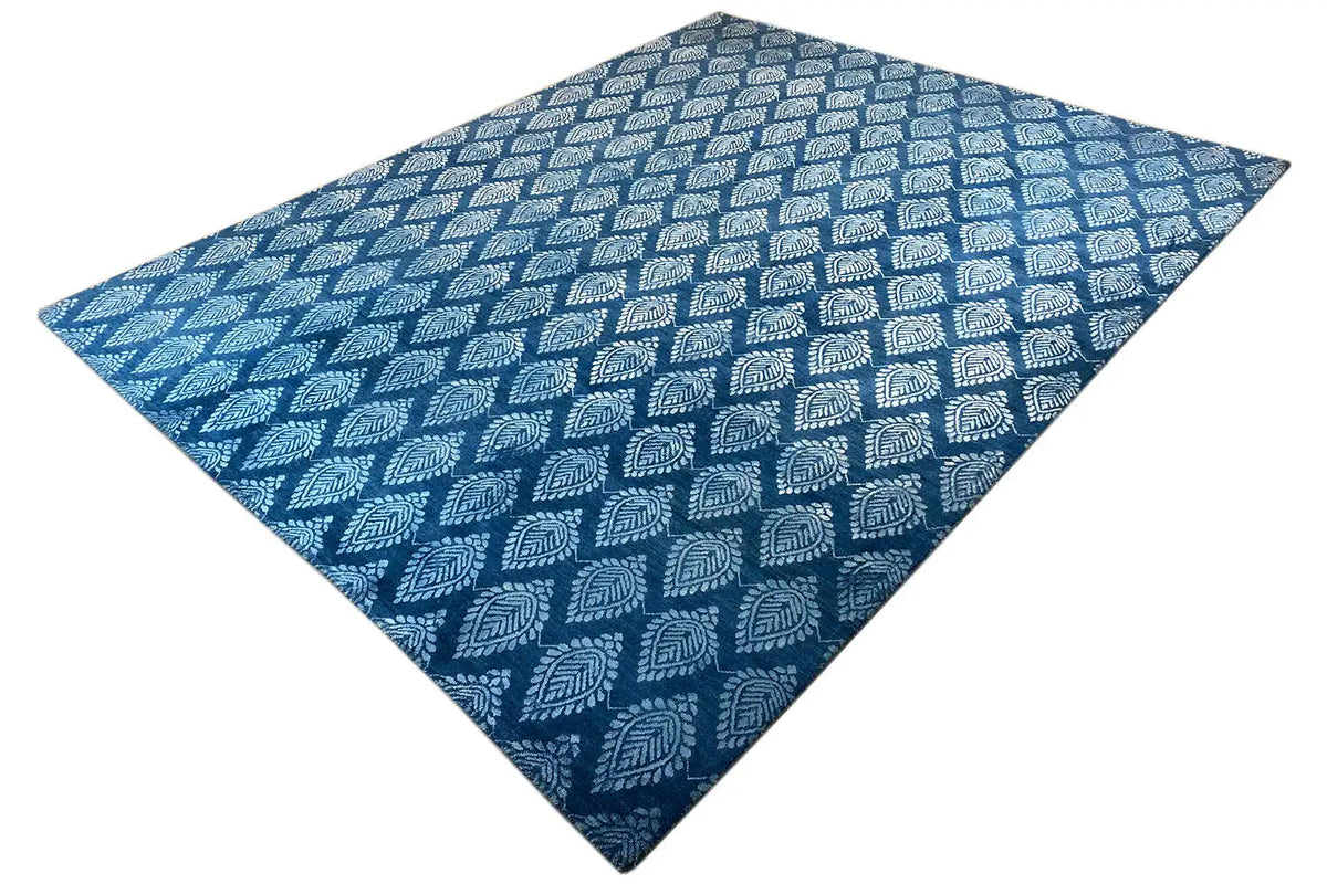 Designer rug, blue geometric pattern with diamonds in a dark shade