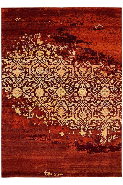 Rug 243x173 cm: reddish-brown with a gold-colored ornamental pattern