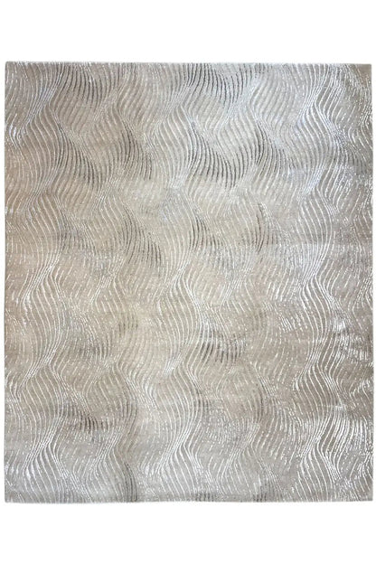 Pascal Walter “Waves”: Light beige rectangular rug with a delicate wave pattern