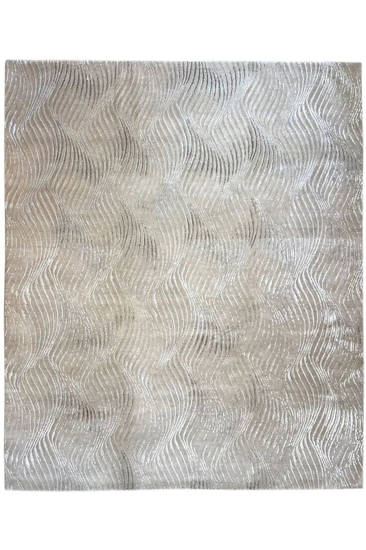 Pascal Walter “Waves”: Light beige rectangular rug with a delicate wave pattern