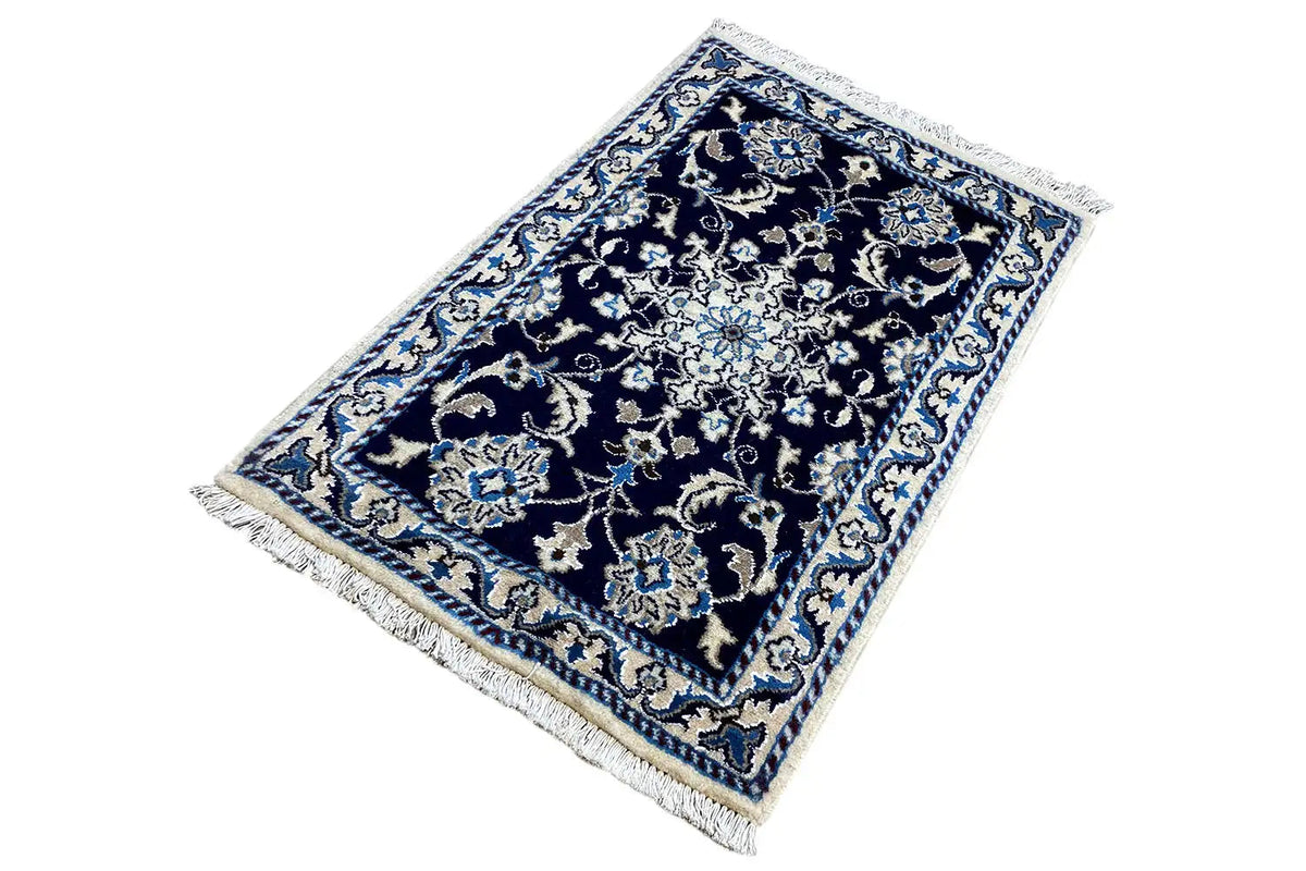 Rug 88x59 cm, blue-and-white ornaments with border, side fringes